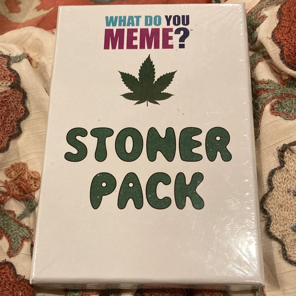 What Do You Meme? Stoner Pack Expansion Cards